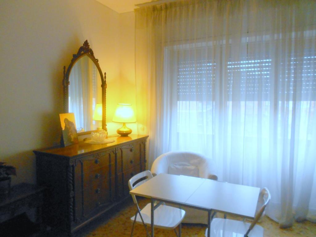 A Casa Chiecchi B&B Рим Екстериор снимка